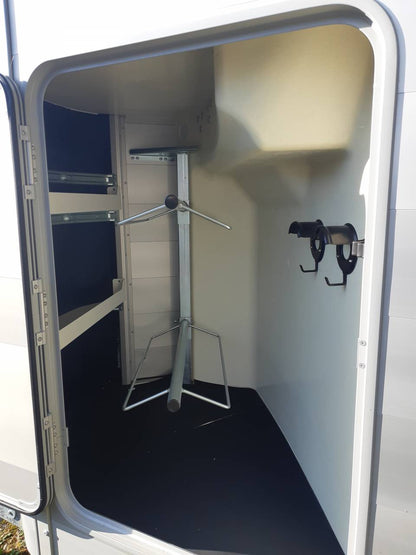 IFOR WILLIAMS – 2 PL – HBE 506 CASIER SELLERIE NEUF