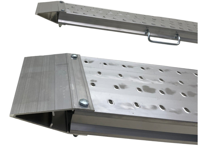 Jeu de rampes aluminium pliantes 1100kg 2440x240mm largeur utile 220mm MW Tools - 3