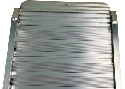 Rampe aluminium pliable 400kg 2130x500mm largeur utile 450mm MW Tools - 2
