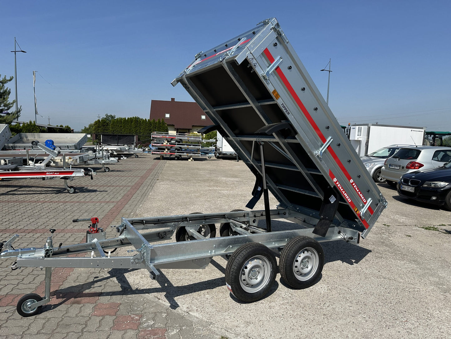 Remorque benne basculante à deux essieux Tipper 2515  : 750 kg – Image 5