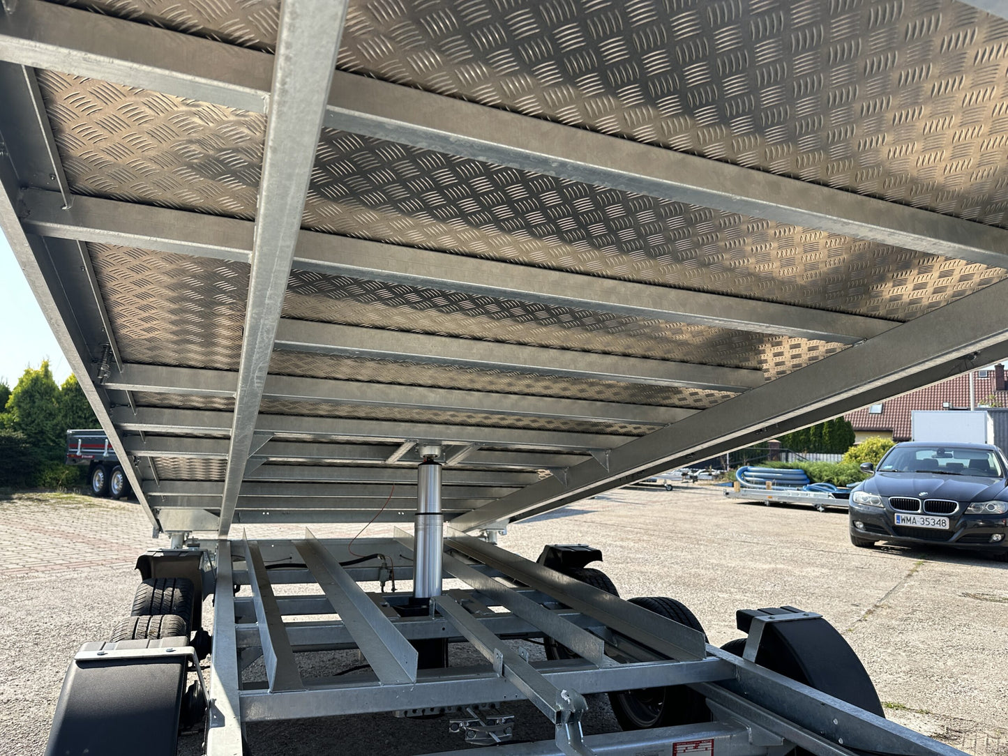 Remorque benne basculante à trois essieux Temared Tipper 3 500 kg – Image 19