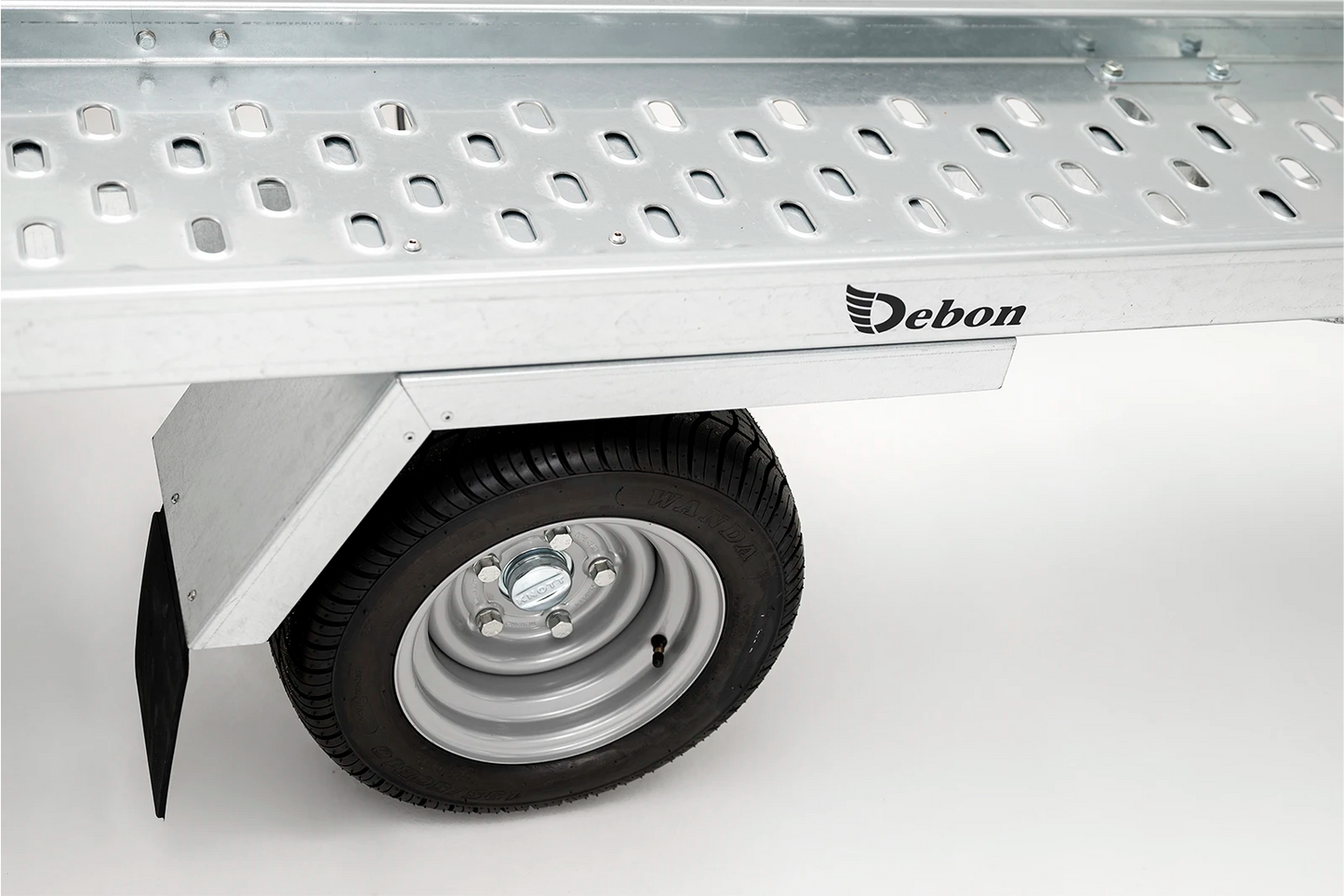 Remorque porte-voiture DEBON ROADSTER PLATFORM- PTAC 1300 Kg – 260 x 180 cm