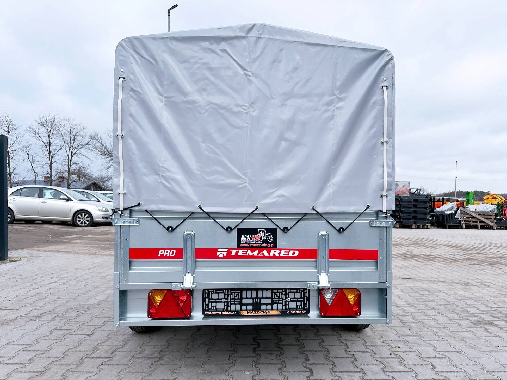 Remorque voiture à deux essieux avec bâche  300-750 kg – Image 7