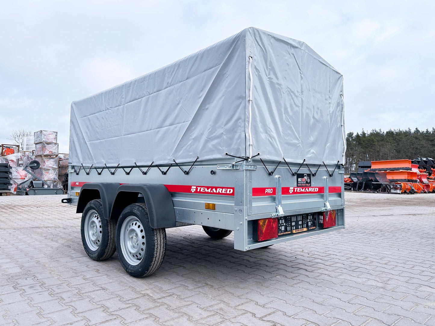 Remorque voiture à deux essieux avec bâche  300-750 kg – Image 9