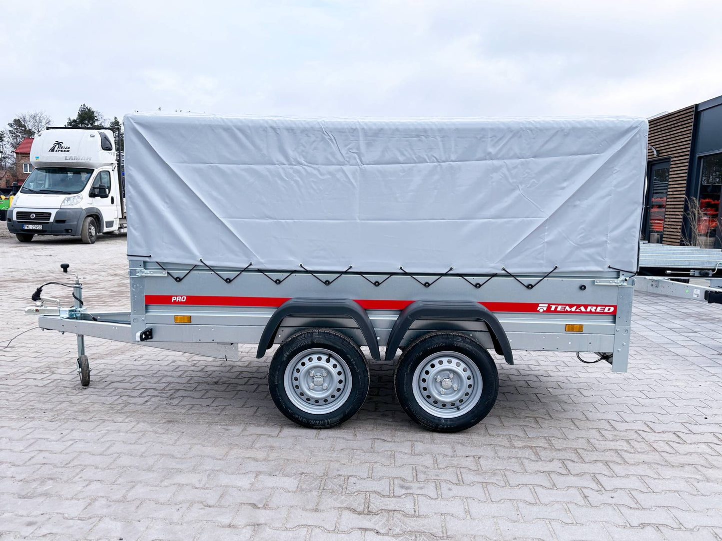 Remorque voiture à deux essieux avec bâche  300-750 kg – Image 10